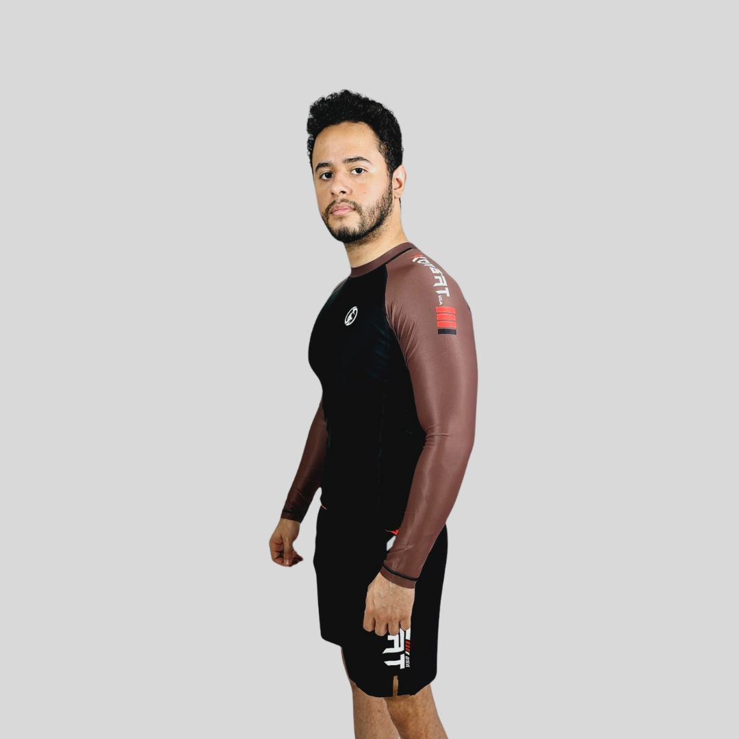 KOMBAT F/S PRO RANKED RASH GUARD BLK & BROWN
