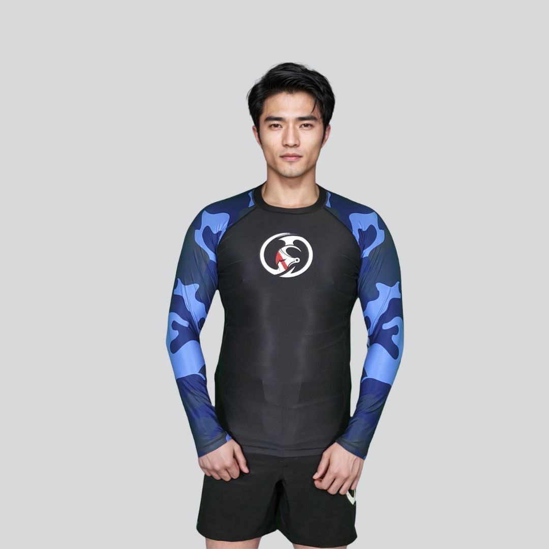 KOMBAT F/S CAMOUFLAGE RASH GUARD BLUE
