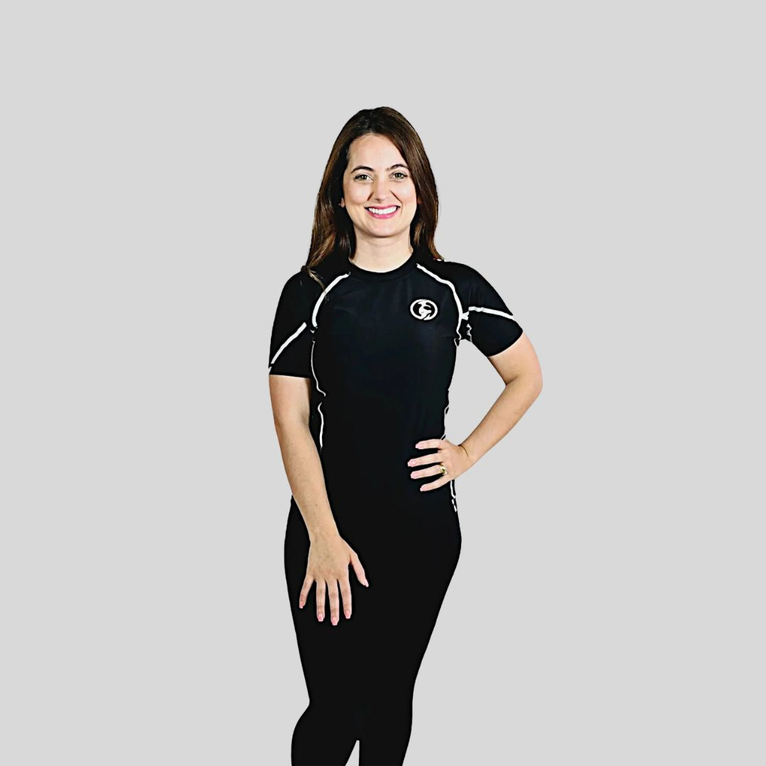 KOMBAT WOMAN H/S PRO RASH GUARD BLACK
