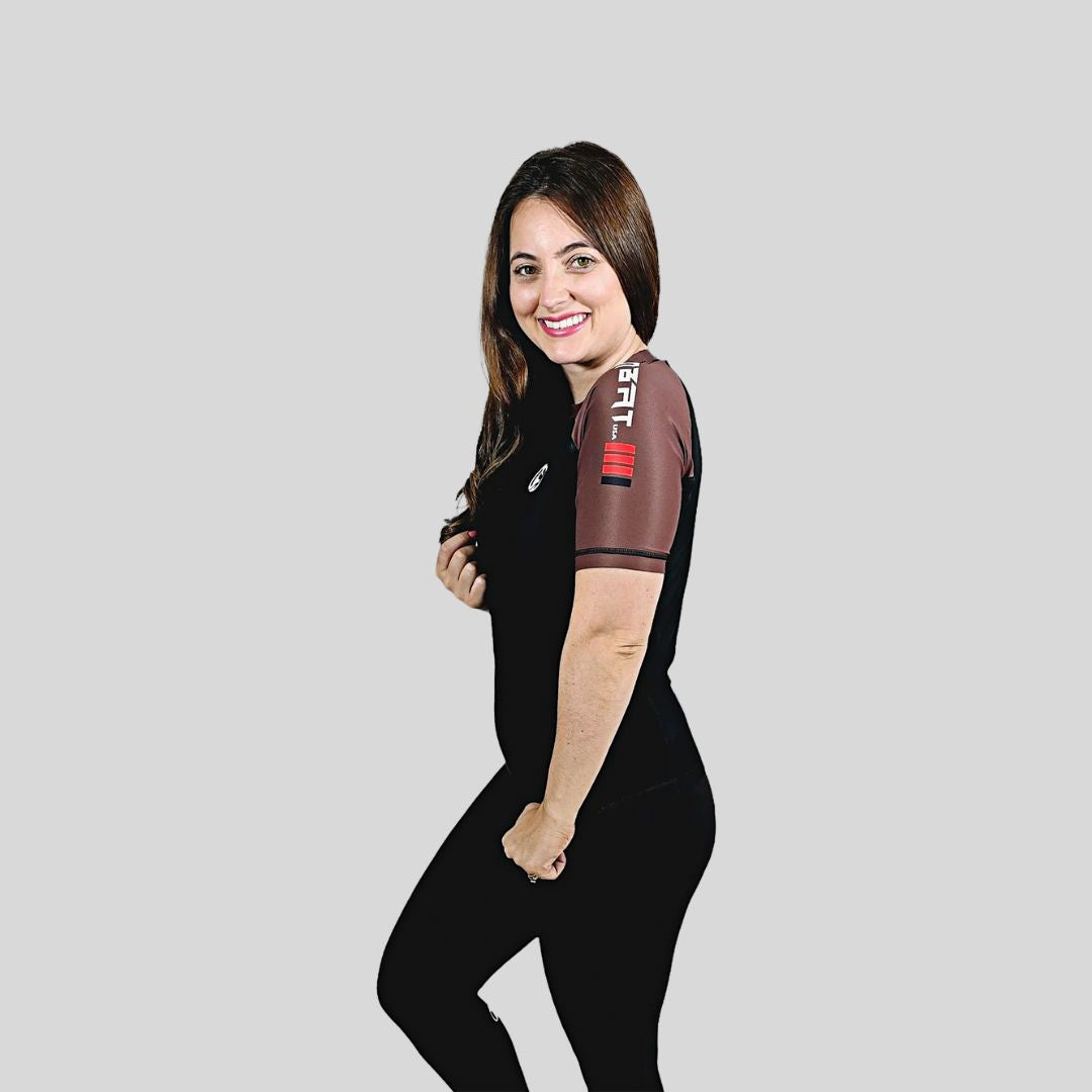 KOMBAT WOMAN H/S PRO RASH GUARD BLACK & BROWN
