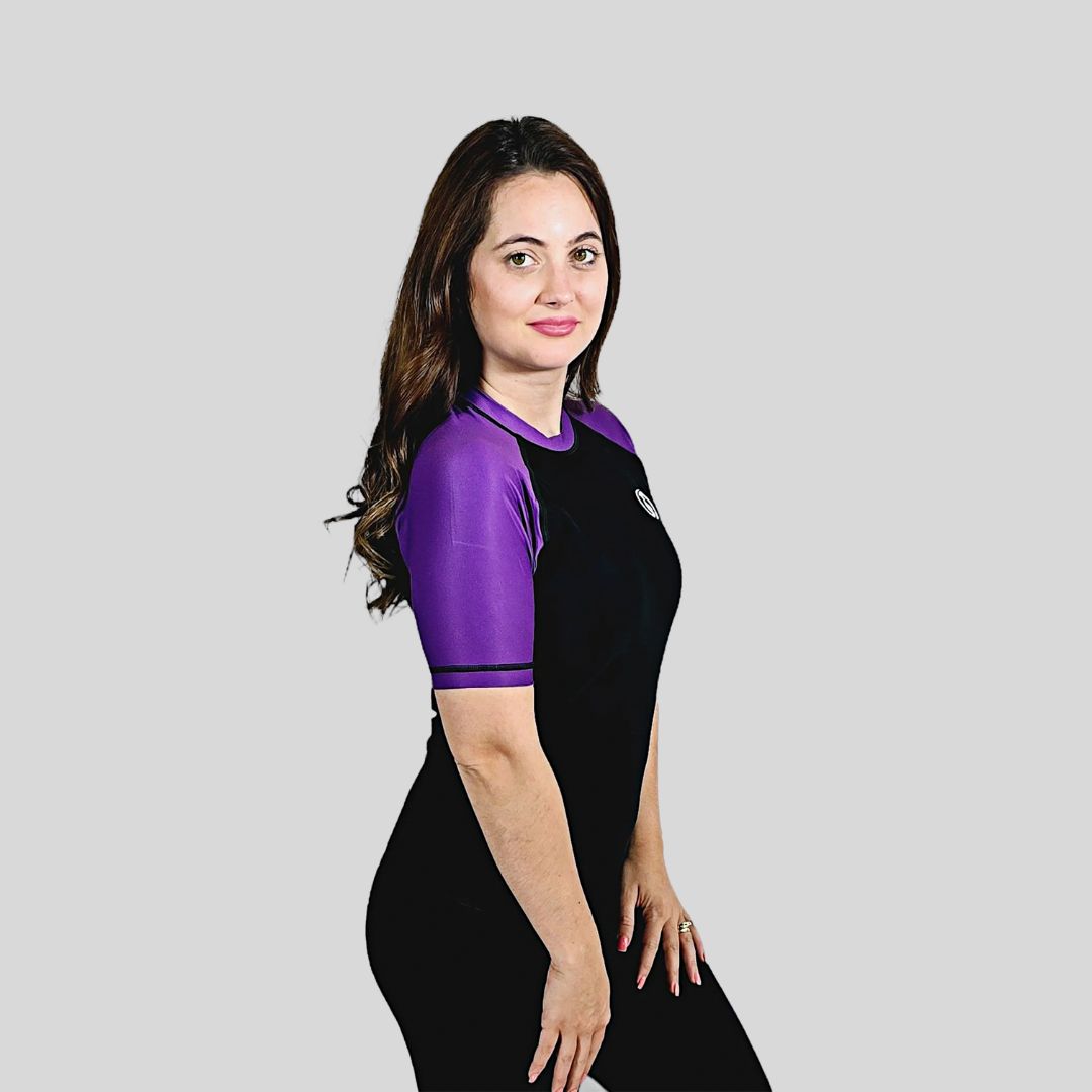 KOMBAT WOMAN H/S PRO RASH GUARD BLACK & PURPLE
