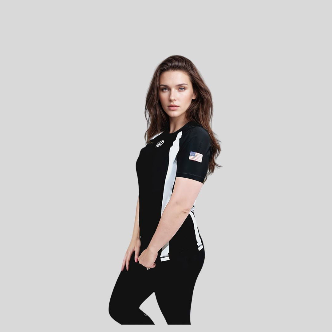 WOMAN HALF SLEEVE RANKED RASH GUARD

