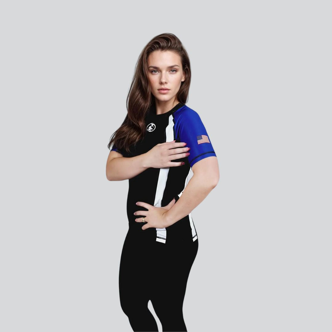 WOMAN HALF SLEEVE RANKED RASH GUARD

