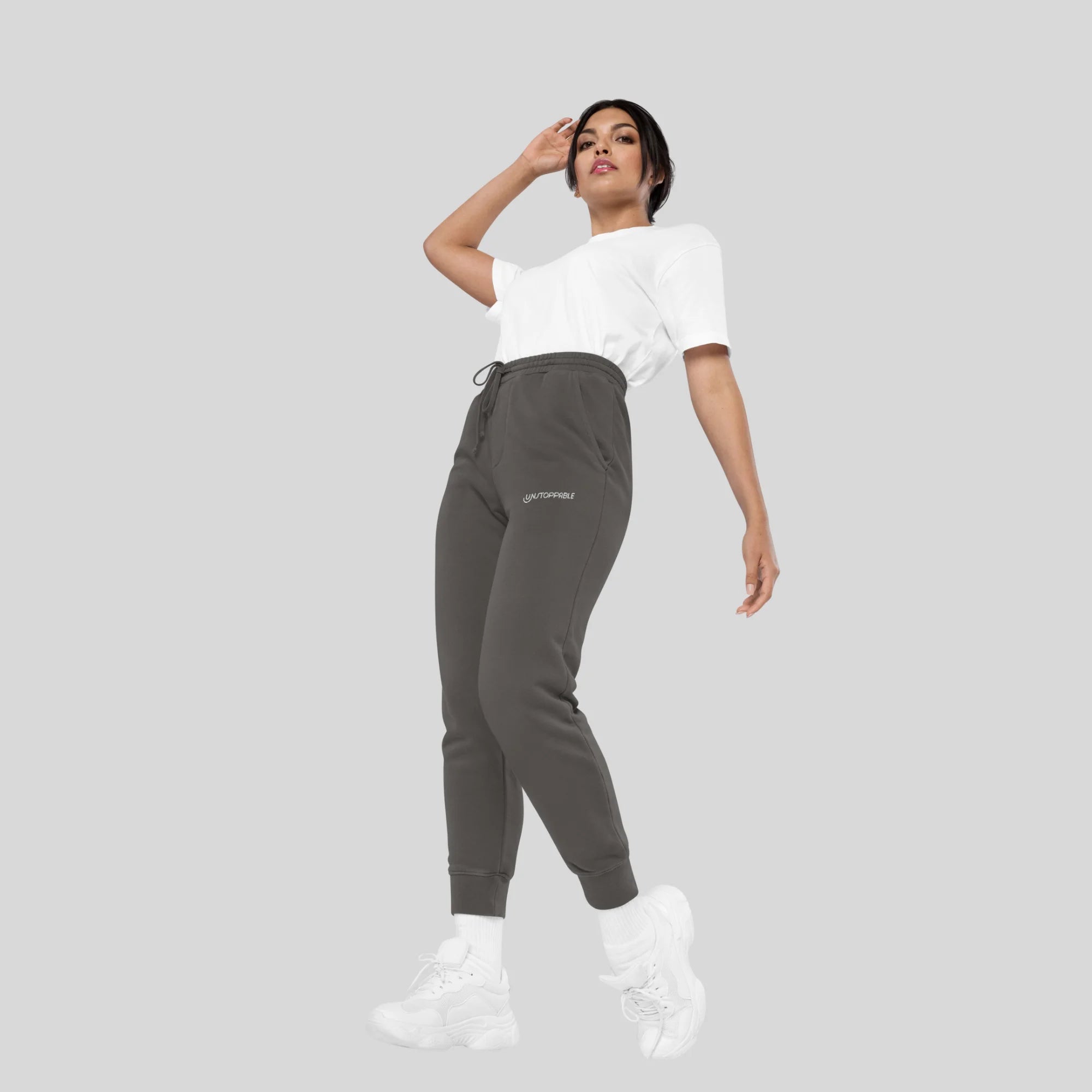 Women's pigment-dyed sweatpants by Kombat

