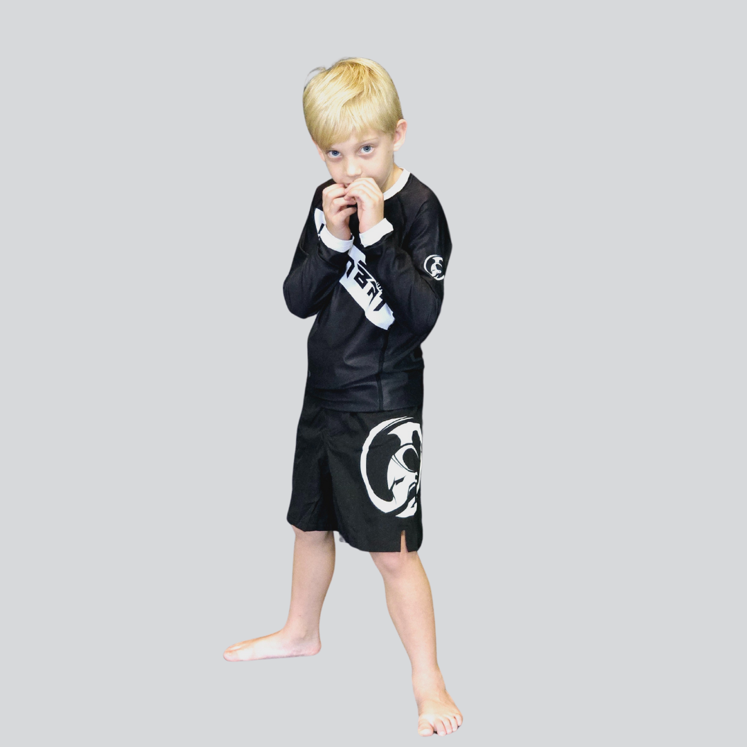 YOUTH H/S BLK/WHITE RASH GUARD

