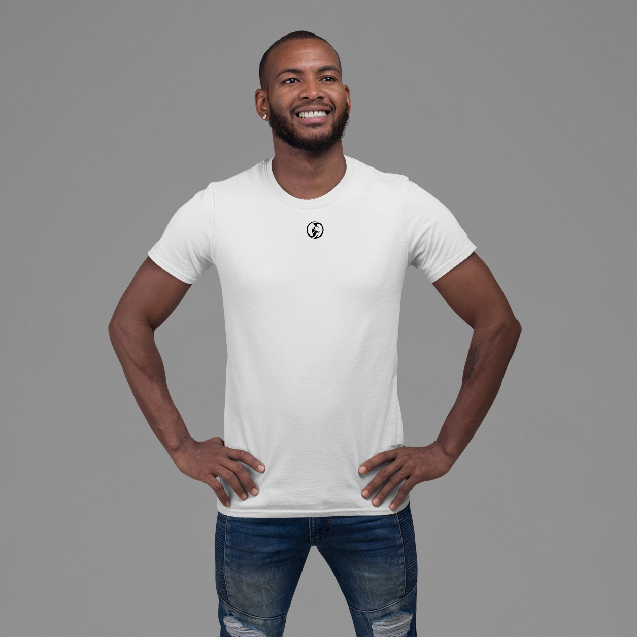 ROUND NECK T-SHIRT WHITE